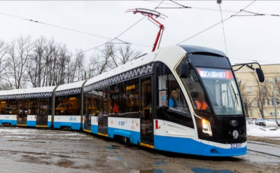 Трамвайный инцидент в Москве: пассажир избил контролера за отказ от оплаты проезда